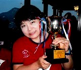 香港　神田さん