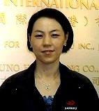 香港　河地さん