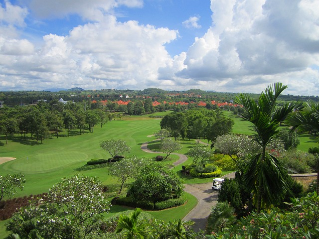タイ　レムチャバン